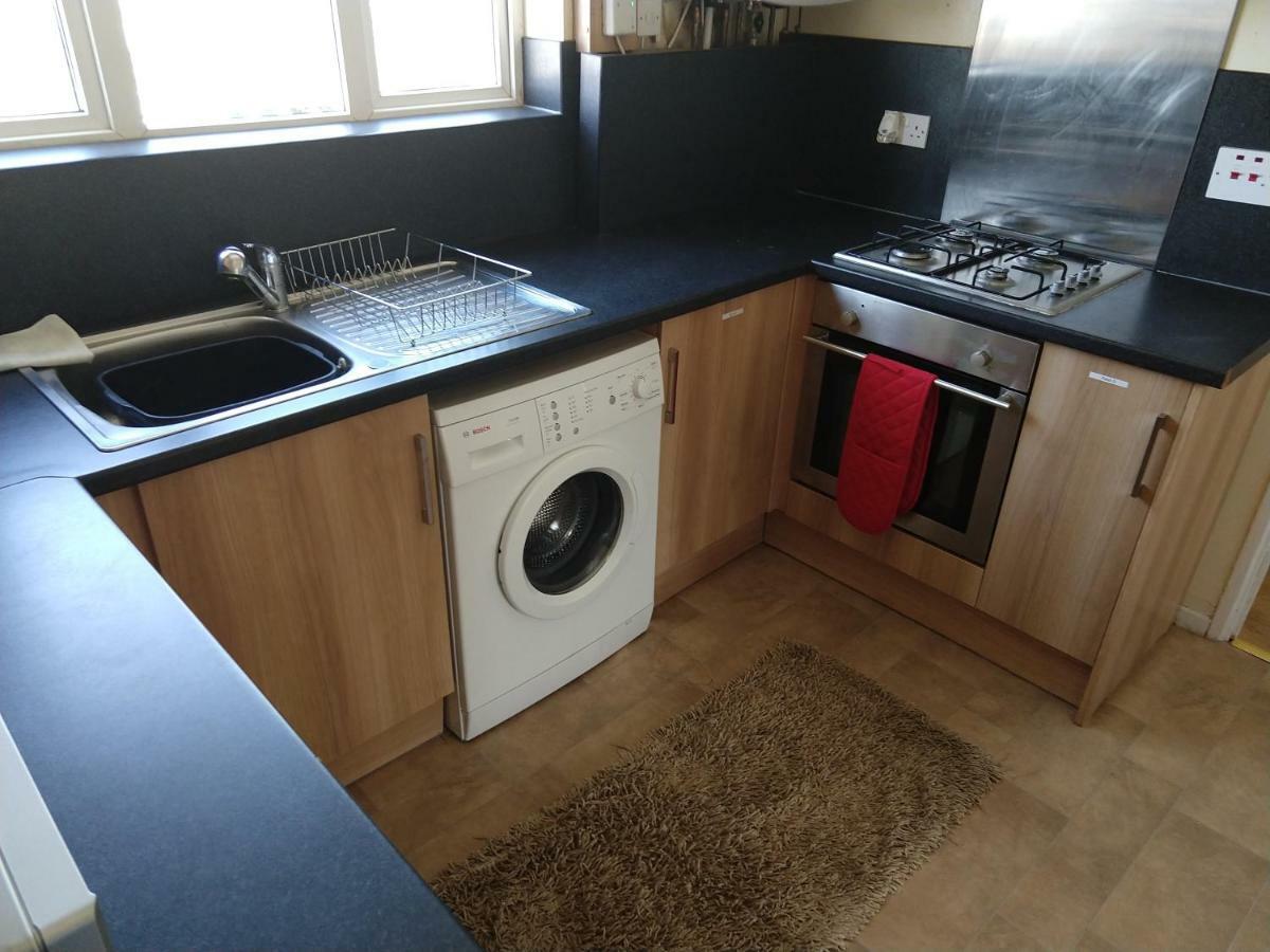 Rowe Gardens - Self Catering - Guesthouse Style - Comfortable Twin Or Double Rooms - Quiet Residential Area Workington Exteriér fotografie
