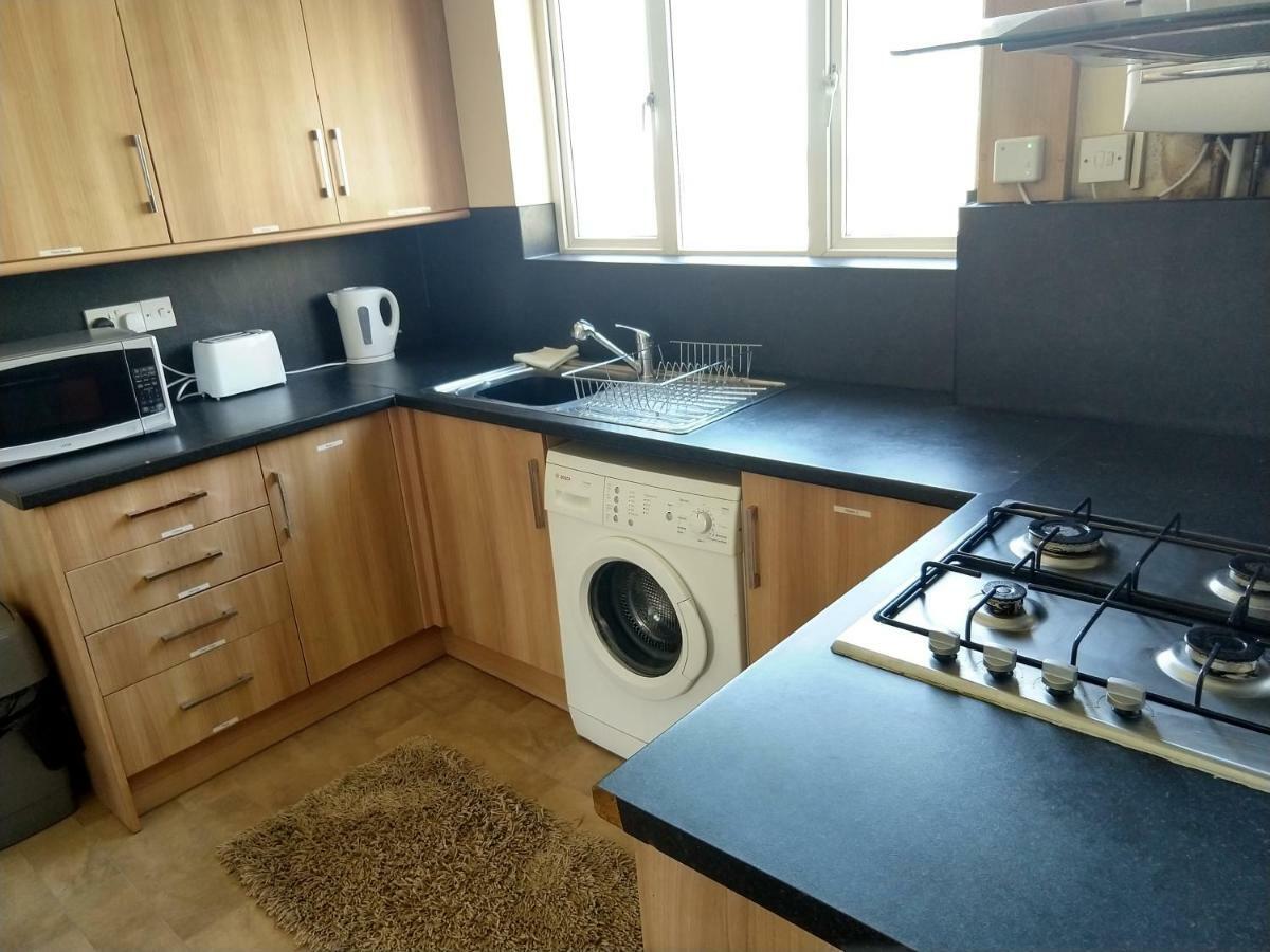 Rowe Gardens - Self Catering - Guesthouse Style - Comfortable Twin Or Double Rooms - Quiet Residential Area Workington Exteriér fotografie